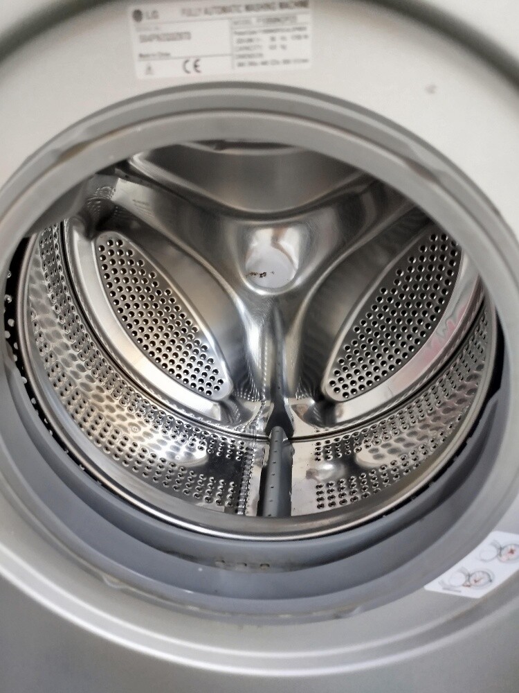 Lg 6kg silver color washing machine - 3