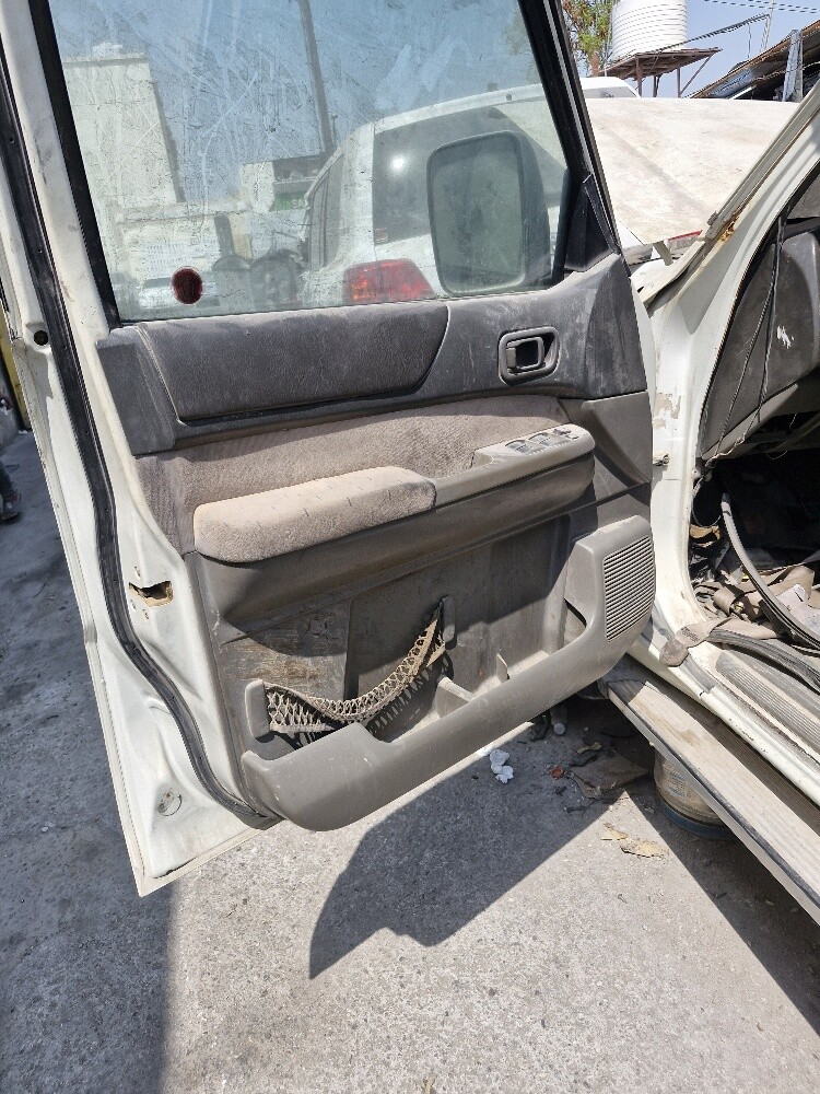 for sale Nissan patrol parts - 3