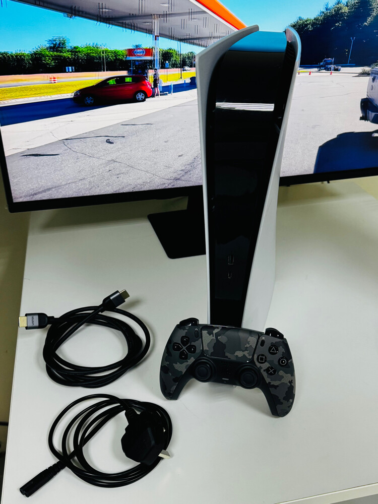 playstation 5 - 1