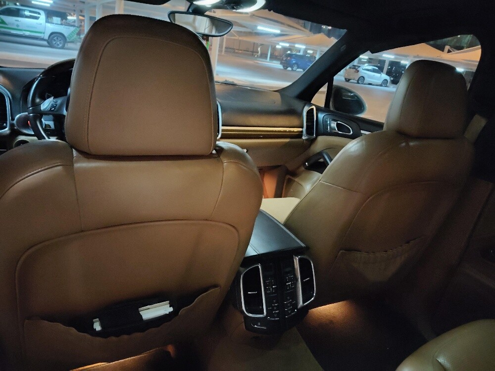 Porsche Cayenne S - 18