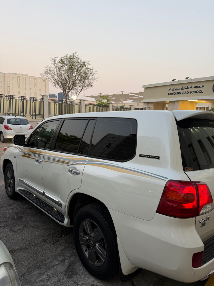 premium edition Toyota VXR 2015 - 5