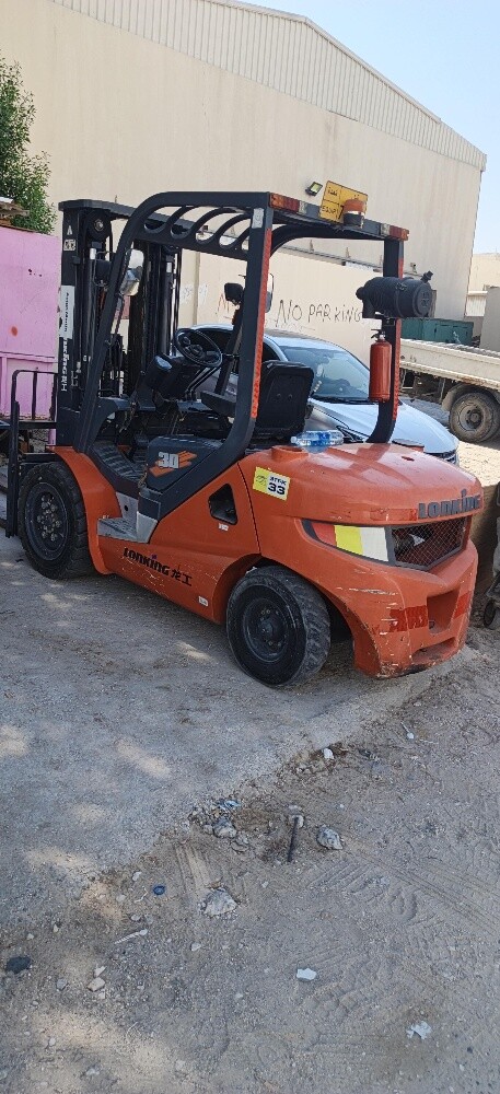 Forklift For Rental - 1