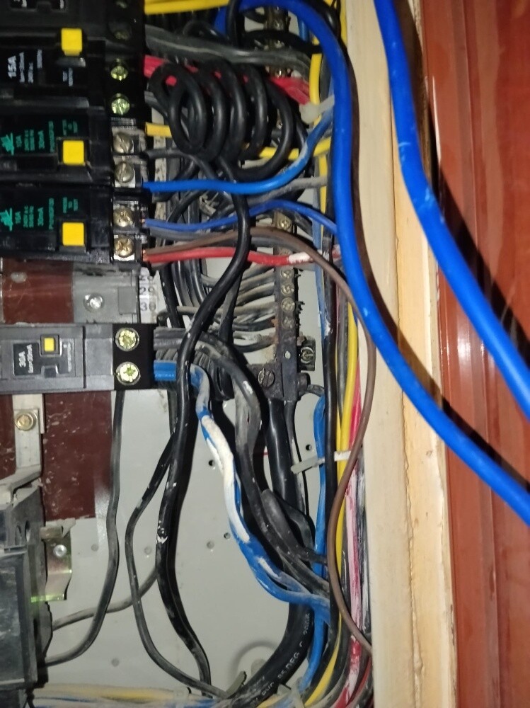 أعمال كهربائية في قطر - 2
