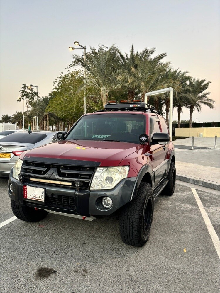 2 Doors 3.8 v6 Pajero - 3