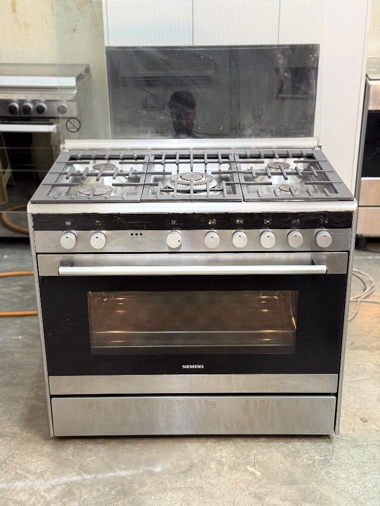 Siemens Gas Cooker - 7