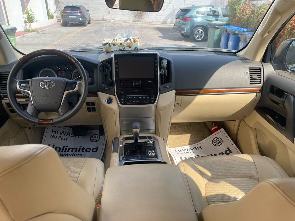 Toyota Land Cruiser GXR V8 2017 - 4