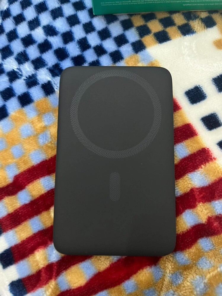 aukey brand new power bank majic - 4