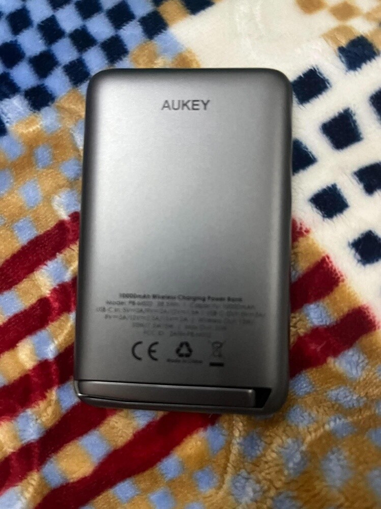 aukey brand new power bank majic - 3