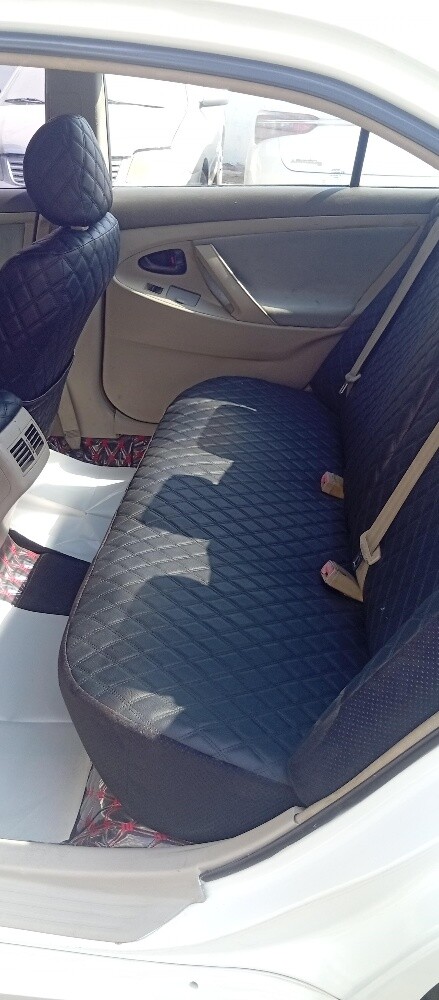 Toyota Camry - 4
