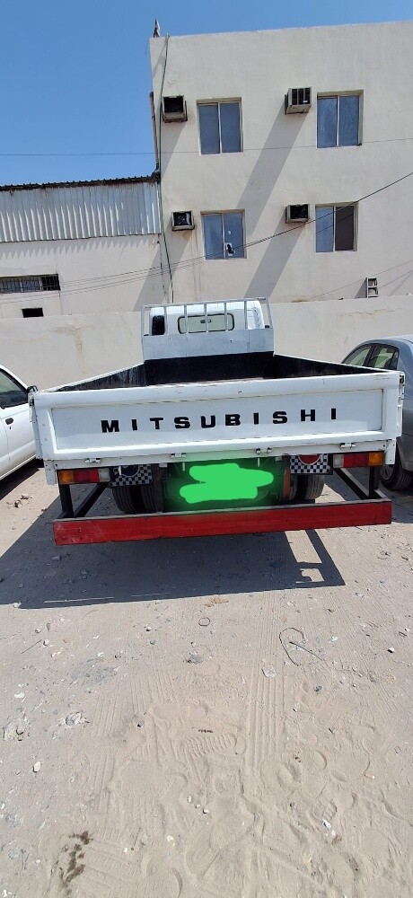 Mitsubishi canter 2011 - 2