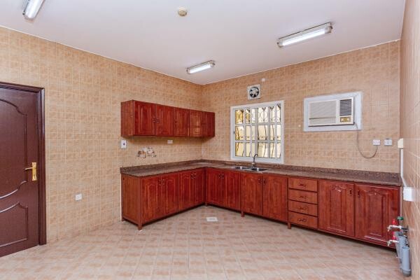 4 BHK  in  Al MArkhia + 1month free - 9