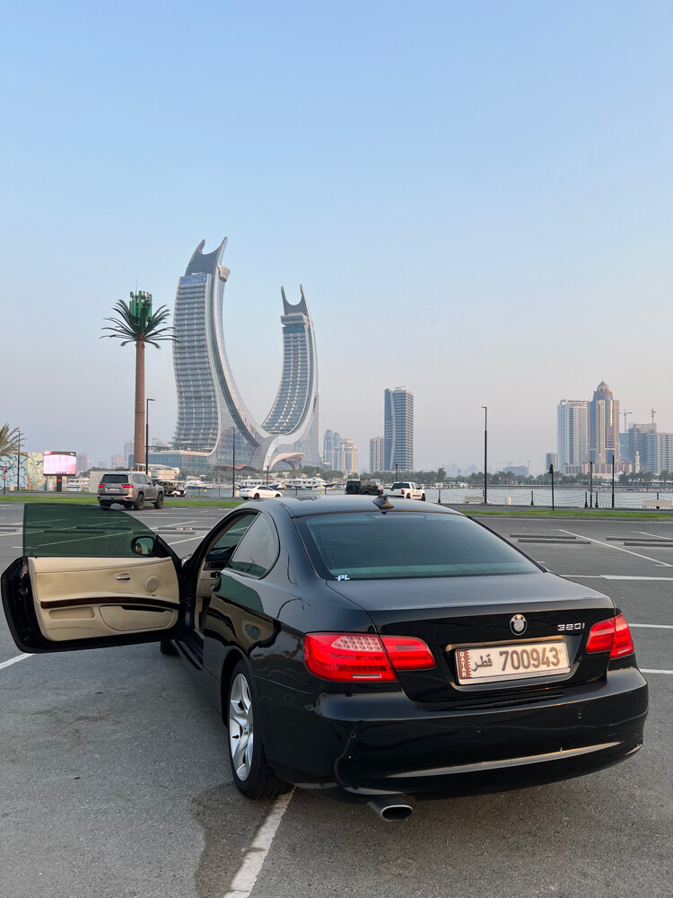 BMW 320i coupe e92 - 4