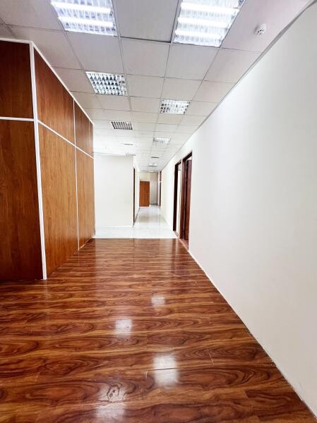 Office for Rent in New Salata - 6