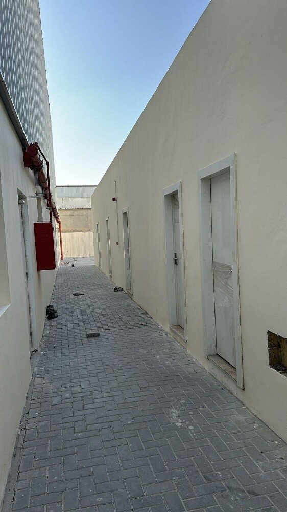 for sale store 1700m - 2