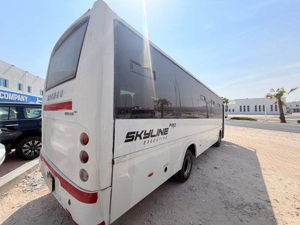 باص 37 راكب 2022 - 5
