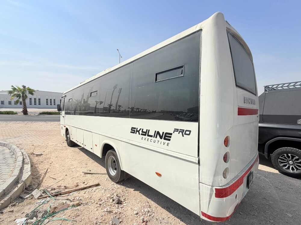 باص 37 راكب 2022 - 7