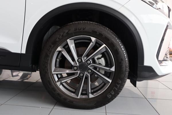 Geely Coolray Comfort 2025 - 11