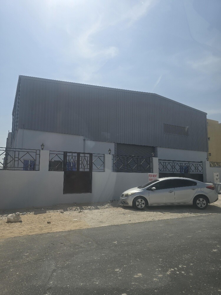 For rent, it is stored in Al Awamer - 20