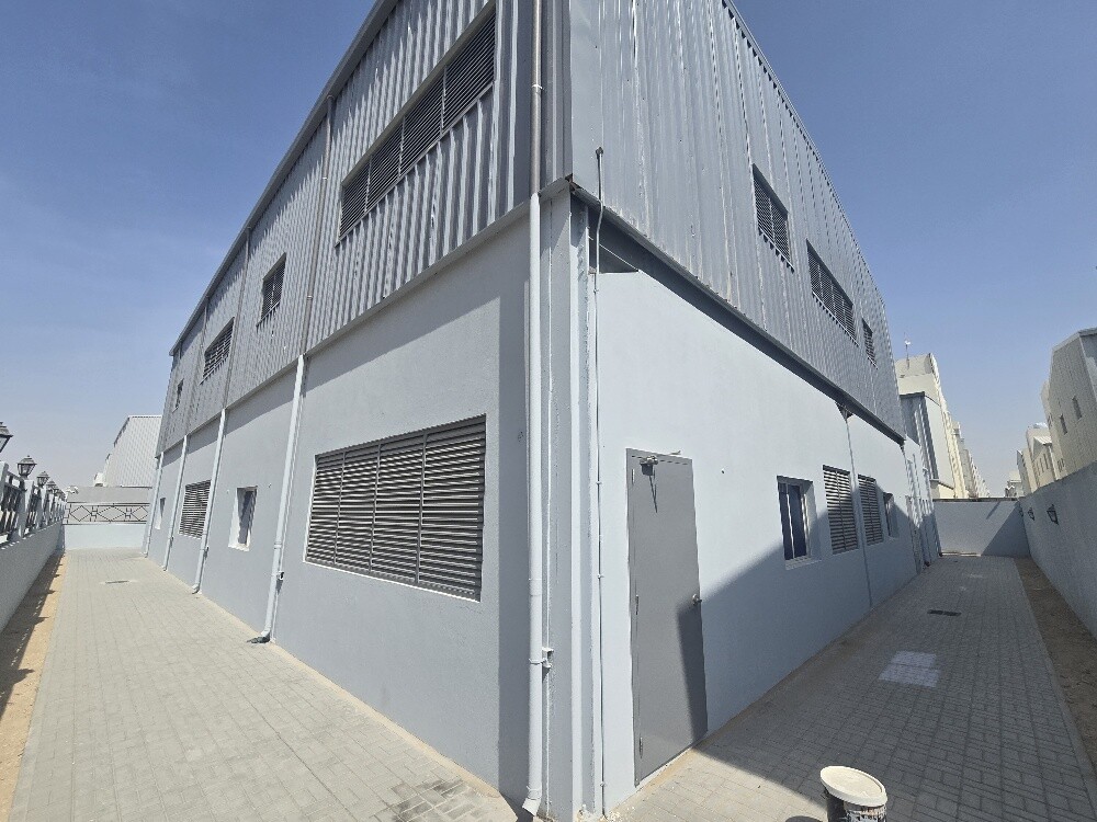 For rent, it is stored in Al Awamer - 3