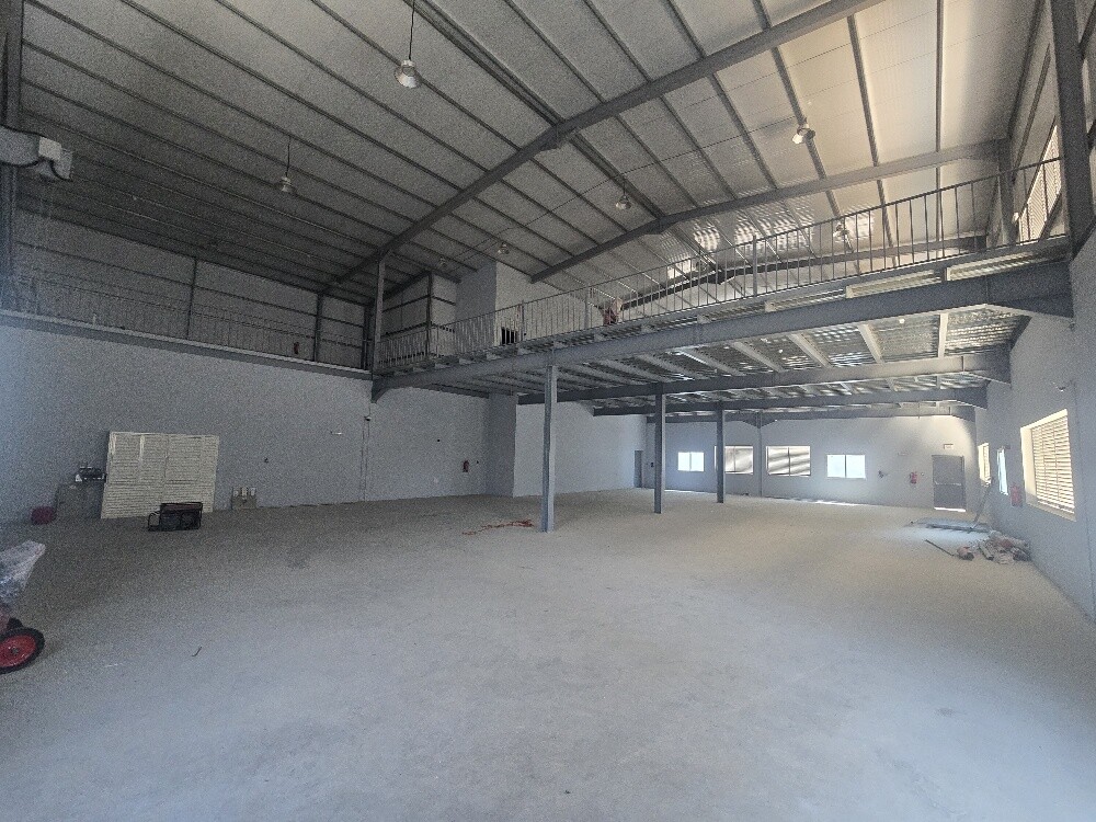 For rent, it is stored in Al Awamer - 4