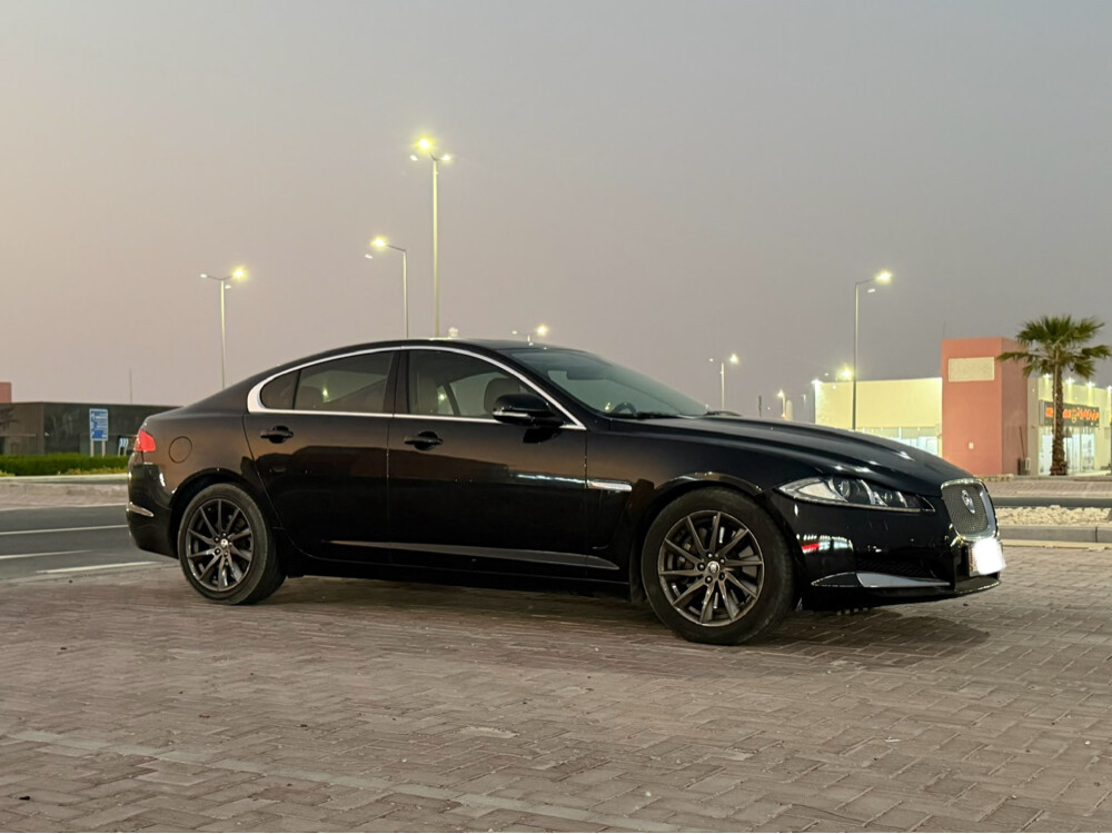 Jaguar XF 2012 - 7