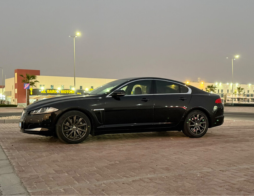 Jaguar XF 2012 - 2