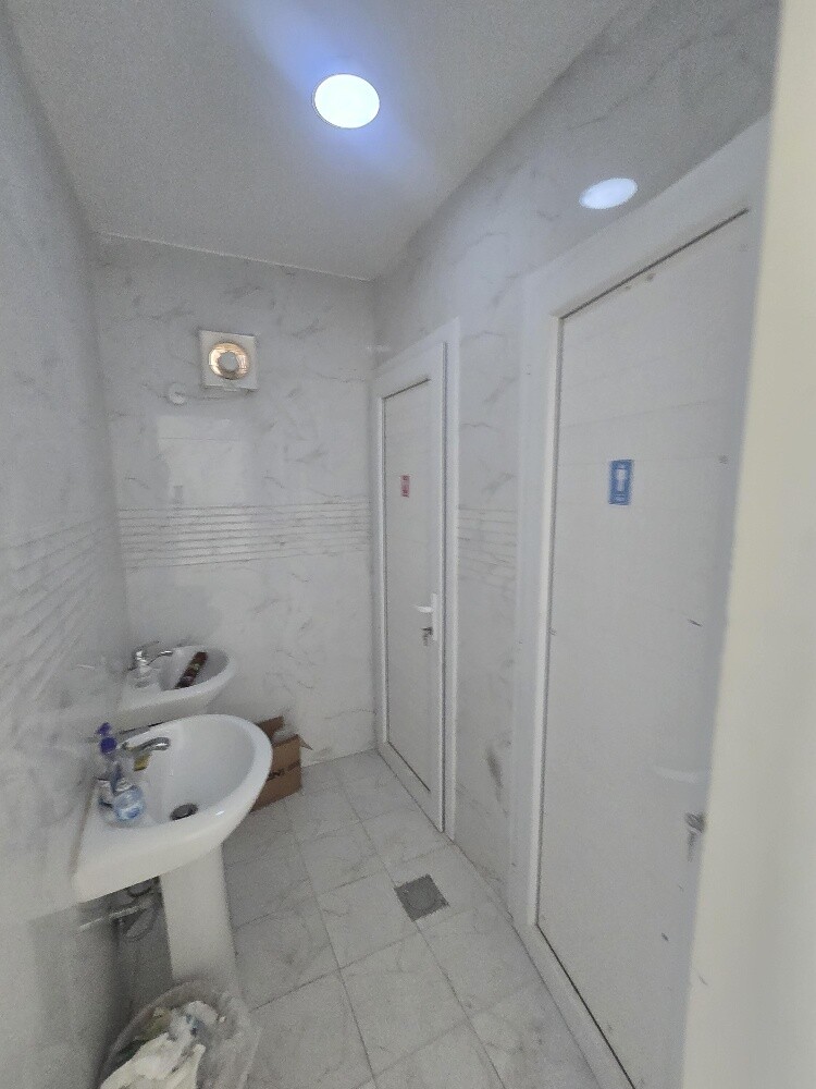 For rent, Mezzanine, Barakat Al Awa - 19
