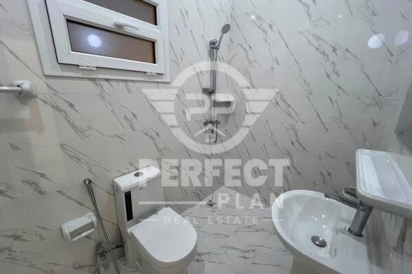 Brand-new apartment in Al Duhail - 11