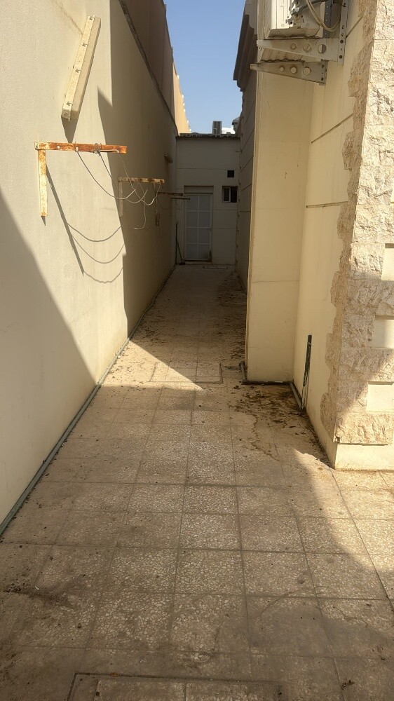 Femail staff villa@Um Salal Mohamed - 2