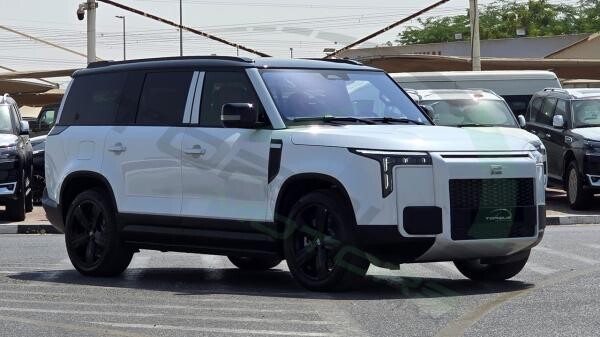 2026 ROX 01 VIP AWD Plug-in Hy - 4