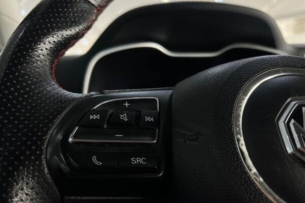 MG ZS 1.5L 2024 46,985 KM - 13