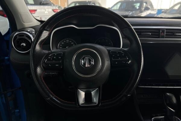 MG ZS 1.5L 2024 46,985 KM - 12