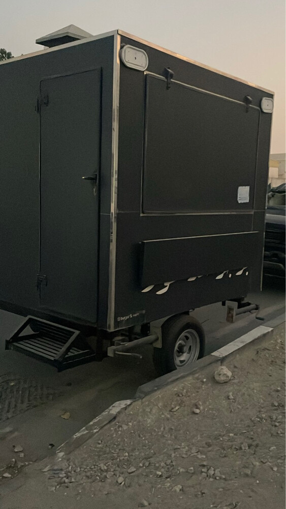 Fully Equipped Restaurant Cabin - 4