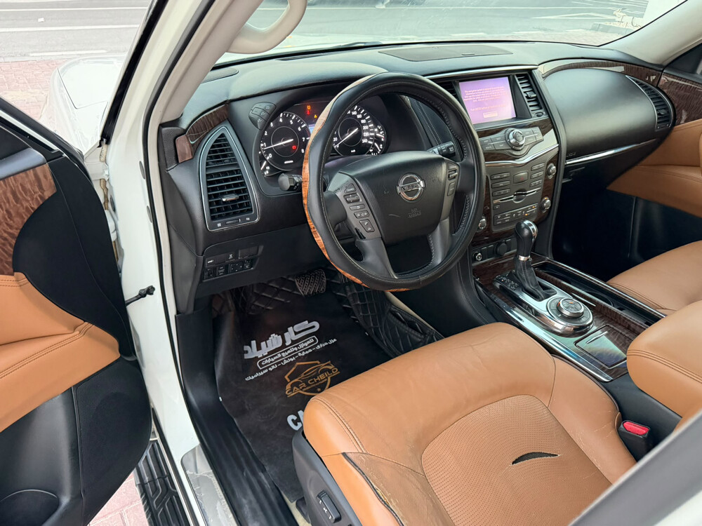 Nissan Patrol Platinum2012 - 10