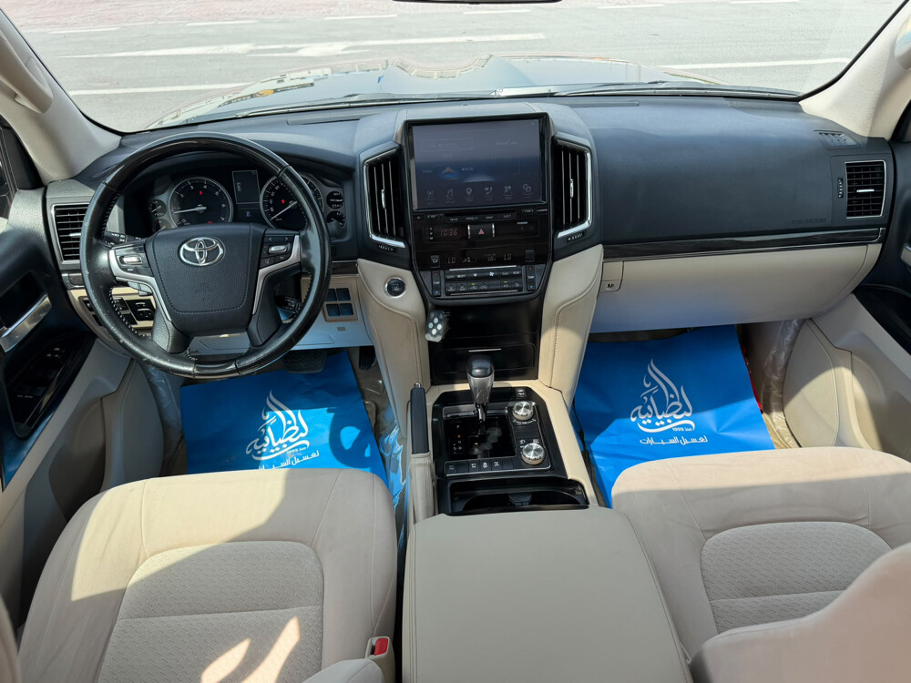 Toyota GXR Grand Touring 2021 - 10