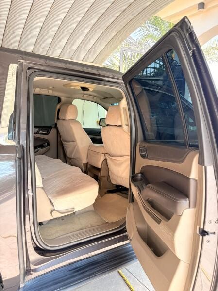 Chevrolet Suburban 2017 for Sale - 3