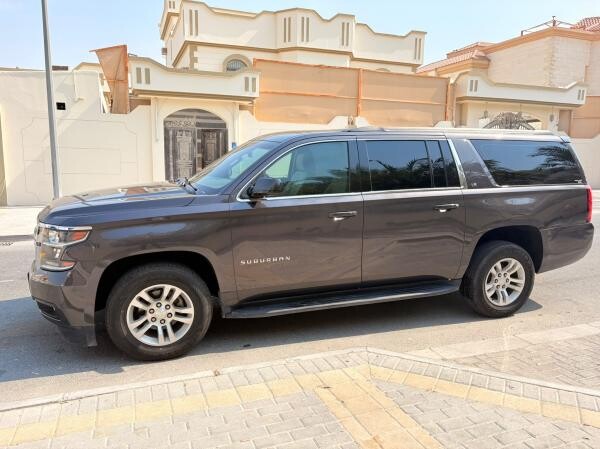 Chevrolet Suburban 2017 for Sale - 2