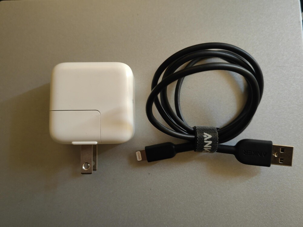 apple iPad original adapter & cable - 2