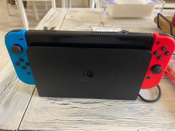 Nintendo switch - 4