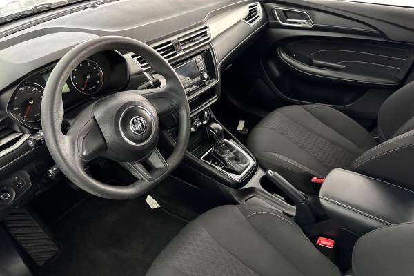 MG 5 1.5L 2021 44,578 KM - 4