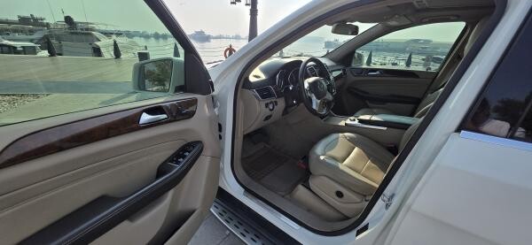 Mercedes ML 350 AMG Sport Style - 11