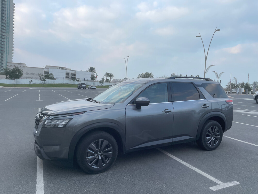 Nissan Pathfinder - 6