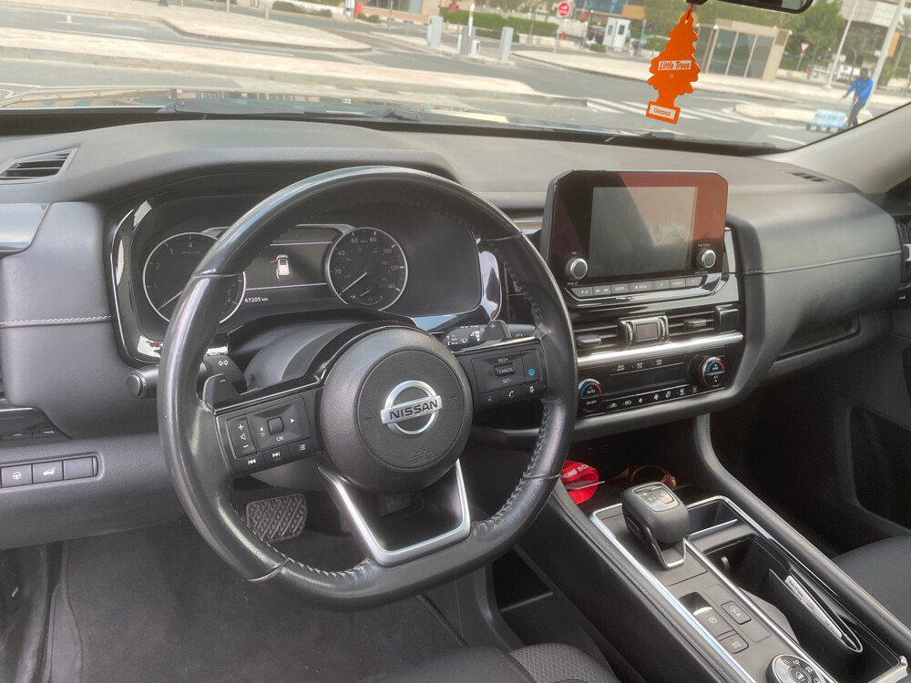 Nissan Pathfinder - 4