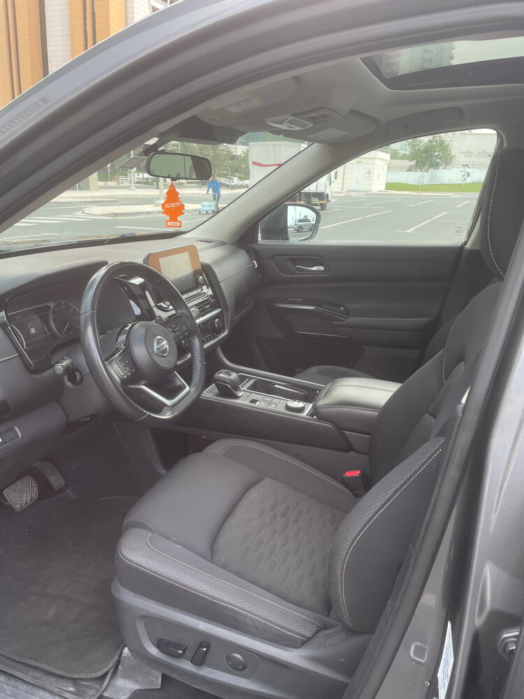 Nissan Pathfinder - 8