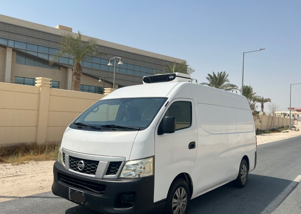NISSAN URVAN - 1