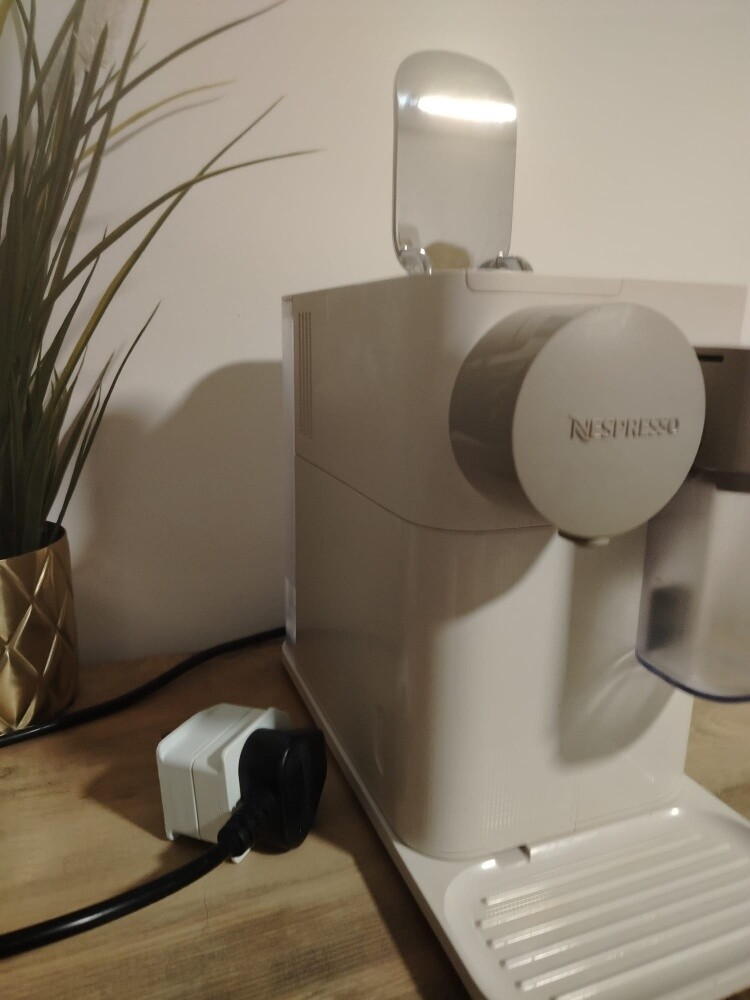 Nespresso Lattissima One - 4