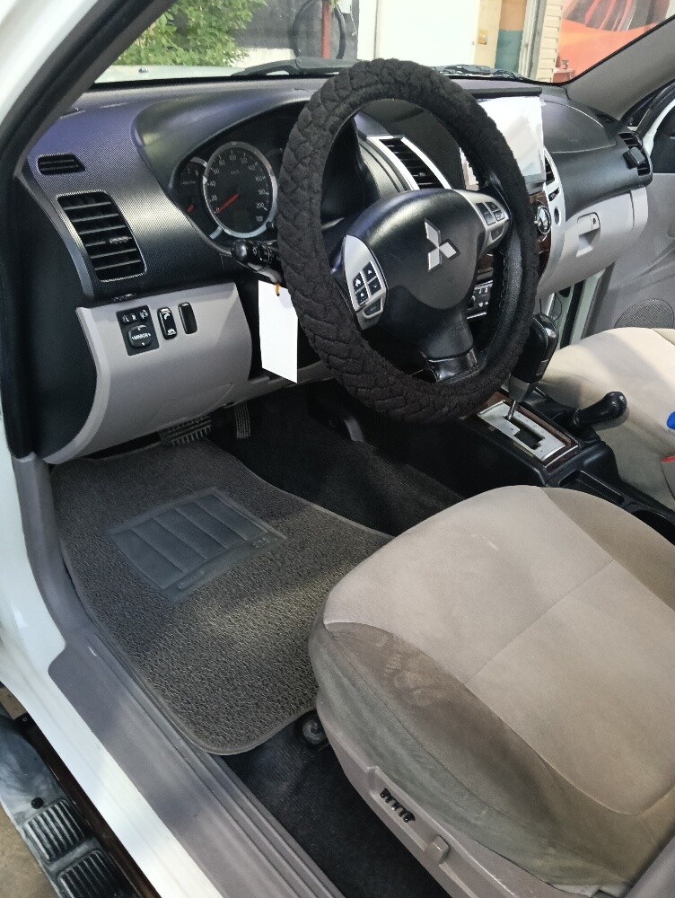 2009 Pajero Sport, mileage 231,000 - 7