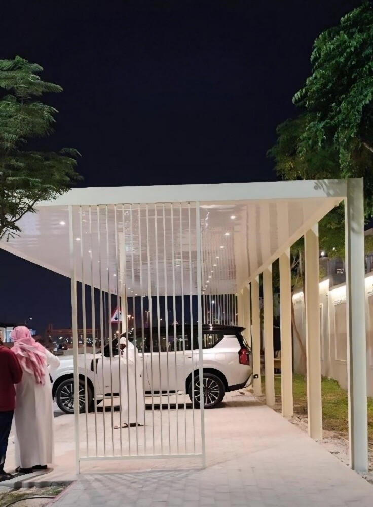مظلات مواقف سيارات حديثة في قطر - 4