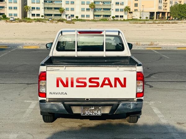 2016 Nissan navara pickup - 4