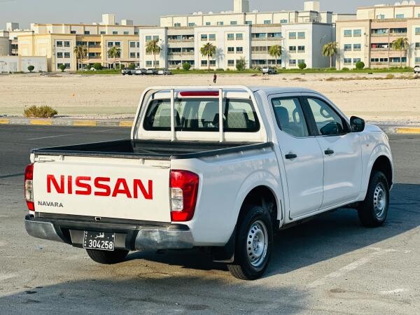 2016 Nissan navara pickup - 3
